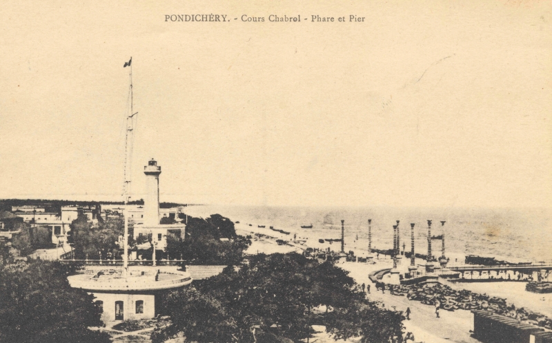 01-13 - Pondichery - bord de mer - vue vers le nord - 1